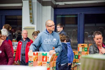 Inpakavond Kerstpakkettenactie Zwolle 2015