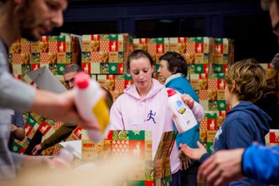 Inpakavond Kerstpakkettenactie Zwolle 2015