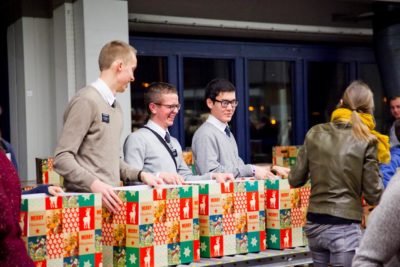 Inpakavond Kerstpakkettenactie Zwolle 2015