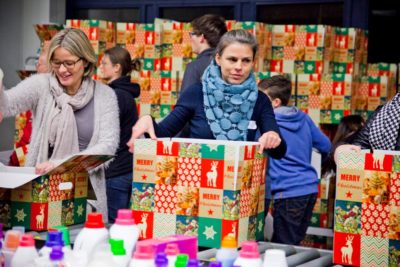 Inpakavond Kerstpakkettenactie Zwolle 2015