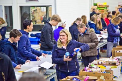 Inpakavond Kerstpakkettenactie 2017